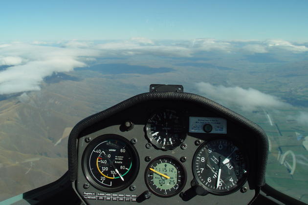 90 knots and 11,500 feet in the New Zealand wave, with nearly 2,000 feet more to gain!