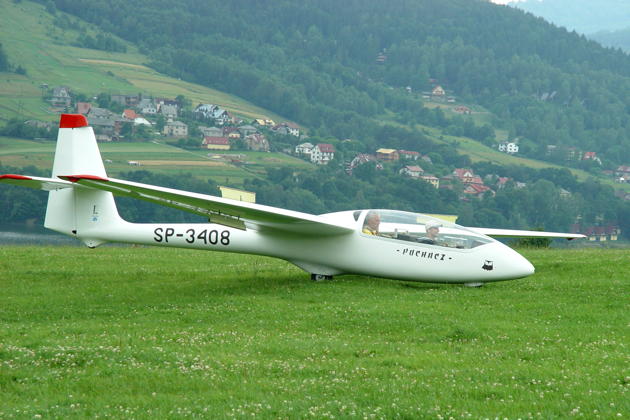 The Puchacz from Mountain Gliding School Zar on landing rollout.