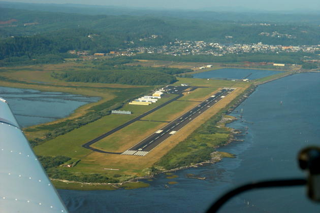 A nice view of the 'carrier landing' approaches to Bowerman Field at Hoquiam, WA.