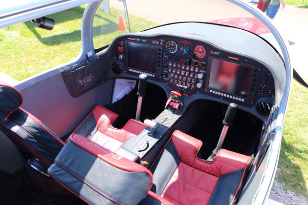 The front cockpit of the South African Sling 4-place.