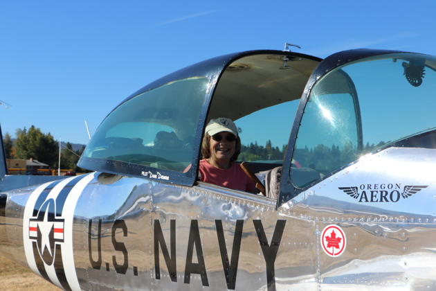 Ma ready for a formation flight in Dave Desmon's Navion at Hood River.