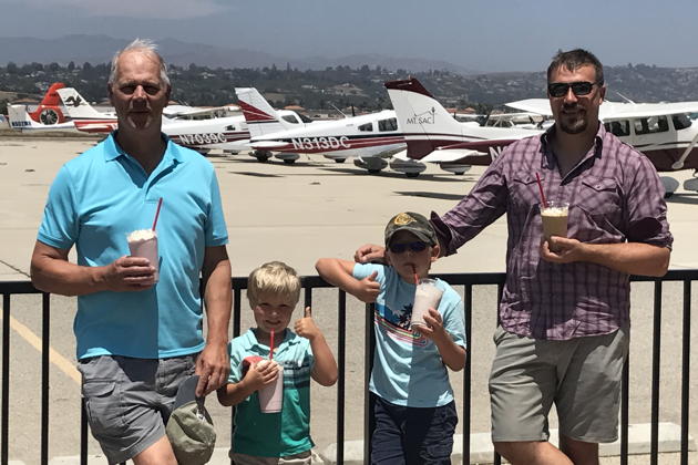 Enjoying cool milkshakes on the ramp at Camarillo airport with Nathaniel, Alex and David in front of 3DC.