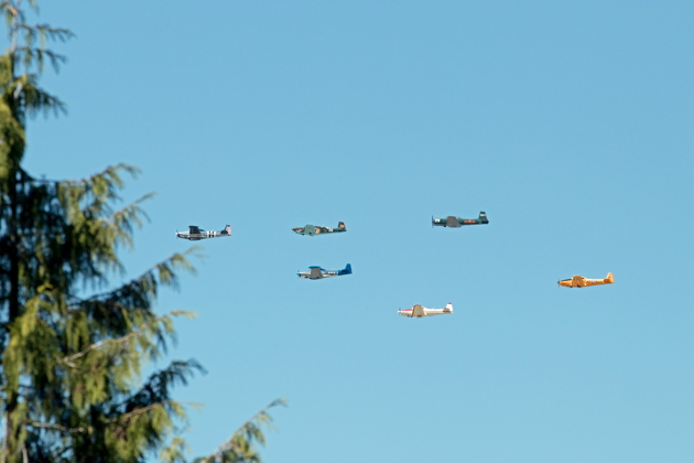 The trailing 6-ship passing over Tacoma. Photo by Kirk Nelson.