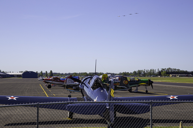 Our 4-ship from Paine Field arriving at Arlington for the 11-ship briefing. Photo by Dan Shoemaker.