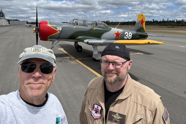 With Jeff 'Spank' Hanoff during his Nanchang checkout at Bremerton. My photo.