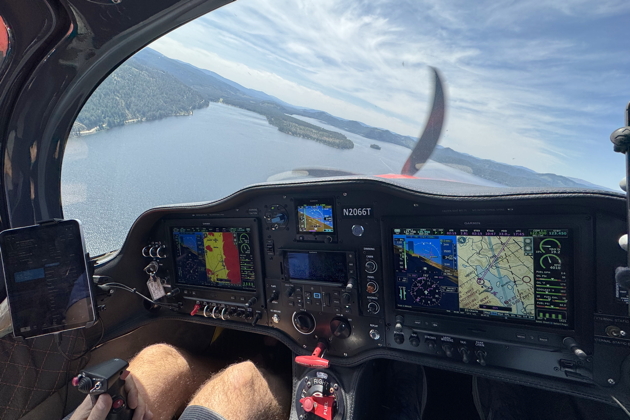 Turning a long final in the TSi to runway 15 at Cavanaugh Bay, ID. My photo.